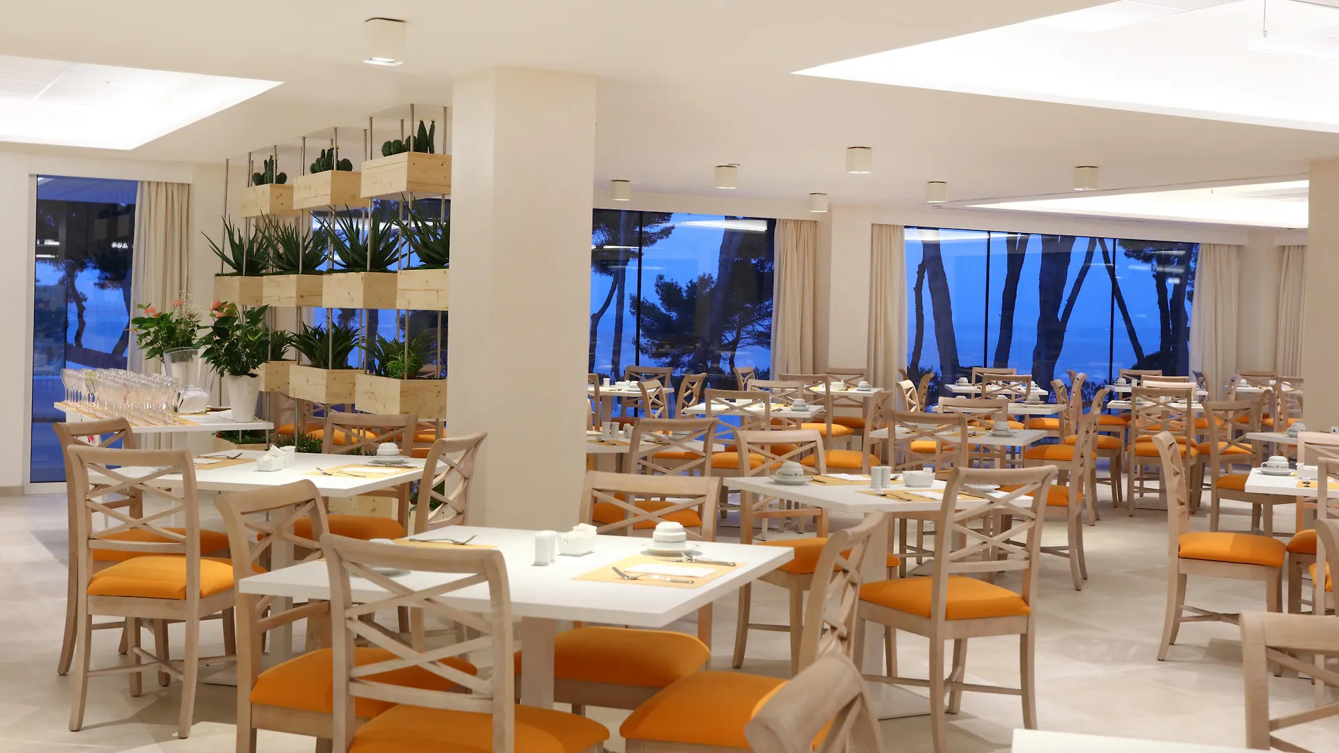 Iberostar Selection Santa Eulalia Adults-Only Ibiza Otel Santa Eularia des Riu İspanya